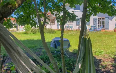 Jardin de l'établissement Belle Maison Landaise