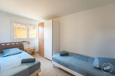 Un ou plusieurs lits dans un hébergement de l'établissement Entre plages et port