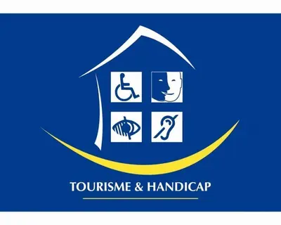 Certificat, récompense, panneau ou autre document affiché dans l'établissement Chez zelinde