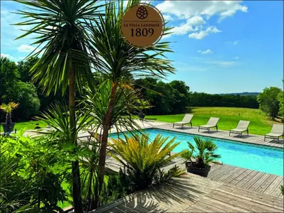 Piscine de l'établissement La Villa Landaise 1809 ou située à proximité