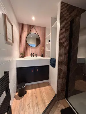 Plan de l'établissement Superbe villa 300 m2 avec piscine et jacuzzi
