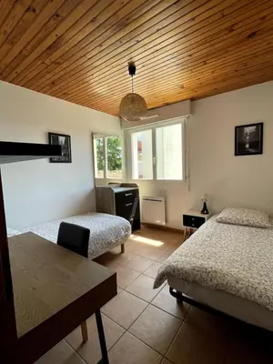 Un ou plusieurs lits dans un hébergement de l'établissement Bel appartement , 2 chambres, idéalement situé