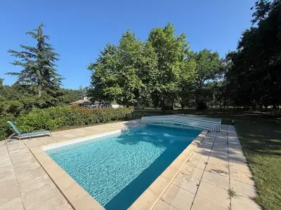Piscine de l'établissement Ferme landaise avec Piscine , 4 chambres ou située à proximité