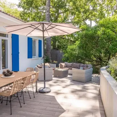 Villa sous les pins