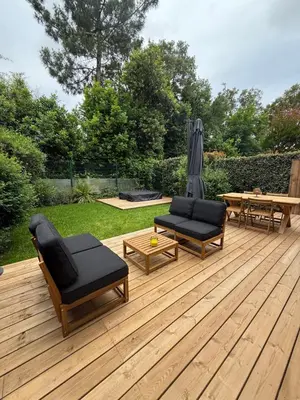 Jardin de l'établissement La petite Marensine T3 duplex