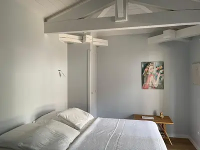 Un ou plusieurs lits dans un hébergement de l'établissement La Maison du Lac