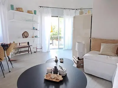 Un ou plusieurs lits dans un hébergement de l'établissement Maison agréable à Biscarrosse avec terrasse et parking - FR-1-521-262