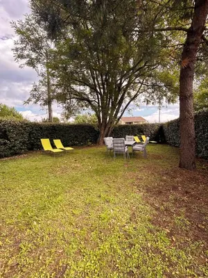 Jardin de l'établissement Escapade Gujanaise Jardin et Tout à Portée