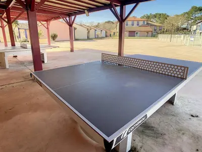 Tennis de table au sein de l'établissement Soustons Plage - Villa Duplex 6 pers avec terrasse - FR-1-857-32 ou à proximité