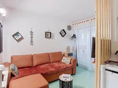 Coin salon dans l'établissement Appartement T2 à Vieux-Boucau avec piscine et parking - FR-1-857-30