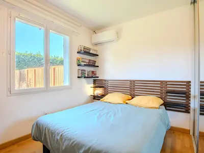 Un ou plusieurs lits dans un hébergement de l'établissement Holiday Home Vaccine-2 by Interhome