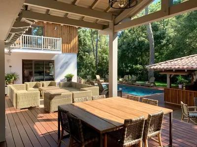 Piscine de l'établissement Villa Almadoti - ARCHIK Pyla-sur-Mer ou située à proximité