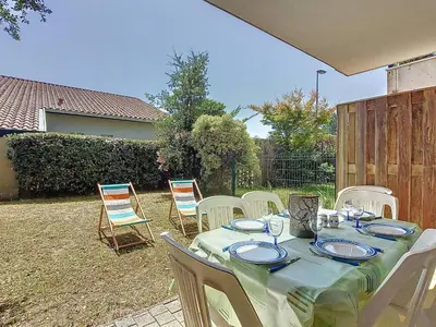 Jardin de l'établissement T3 Cabine 6 Pers, Parking, Animaux Acceptés - FR-1-857-54