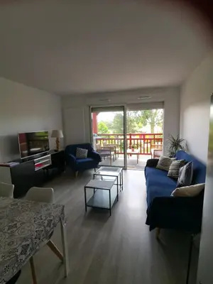 Coin salon dans l'établissement Spacieux T3 avec terrasse très proche des plages