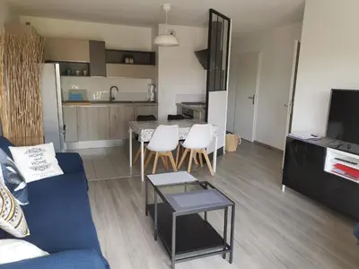 Cuisine ou kitchenette dans l'établissement Spacieux T3 avec terrasse très proche des plages