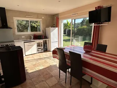 Cuisine ou kitchenette dans l'établissement Prejean