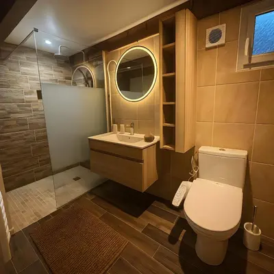 Salle de bains dans l'établissement Evergreen -Ocean and Spa-