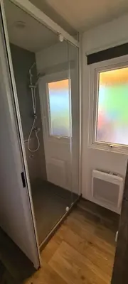 Salle de bains dans l'établissement Melfloto