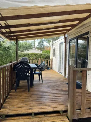 Balcon ou terrasse dans l'établissement 230 mobil-home 2 chambres 1 salle de douche