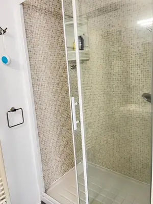 Salle de bains dans l'établissement Villa Josèphe
