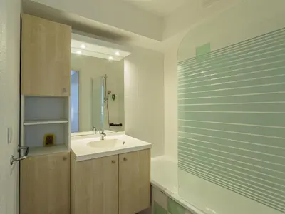 Salle de bains dans l'établissement Allee des Dunes N37 4P7