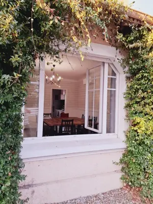Jardin de l'établissement Ateka Maison et 2 appartements 9 chambres piscine