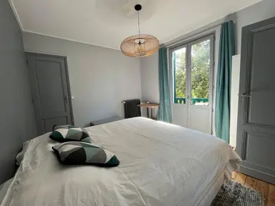 Un ou plusieurs lits dans un hébergement de l'établissement Villa Artémis - 50m de la plage - 10 personnes