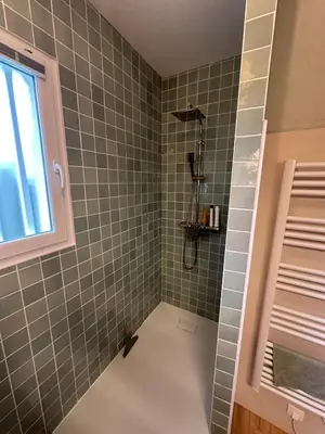 Salle de bains dans l'établissement Jade Mimizan Beach, Cosy and space House rental for up to 6 people