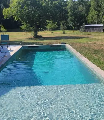 Piscine de l'établissement Le gite du pas du moulin ou située à proximité