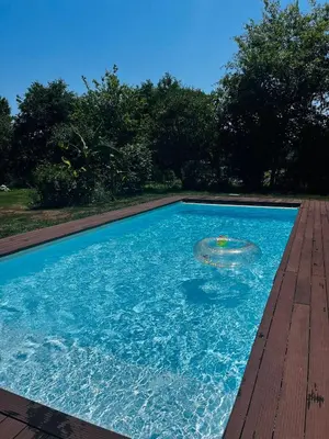 Piscine de l'établissement Maison de maître ou située à proximité