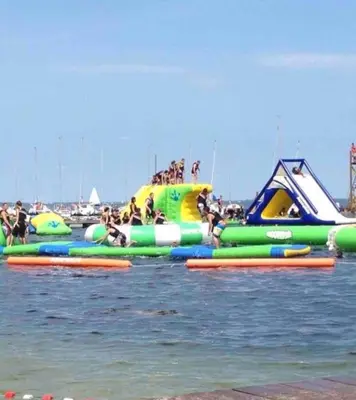 Parc aquatique au sein de la maison de vacances ou à proximité