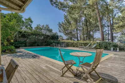 Piscine de l'établissement Villa Altamira-Pyla sur mer ou située à proximité
