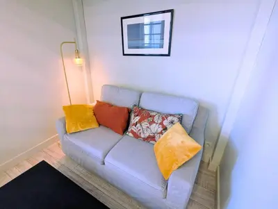Coin salon dans l'établissement Escale Dax, 5' de la gare, centre, Parking privé gratuit