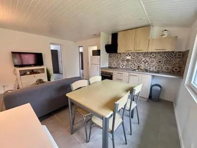 Cuisine ou kitchenette dans l'établissement MAISON 4 couchages