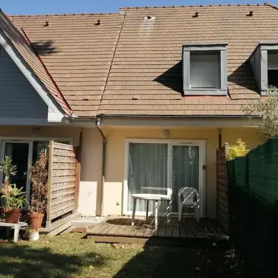 Cottage Salies