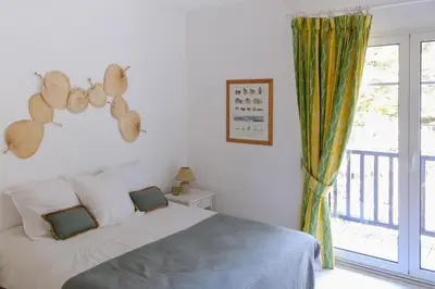Un ou plusieurs lits dans un hébergement de l'établissement Villa Sperone - ARCHIK - Accès Plage - Vue Bassin