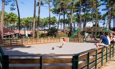 Aire de jeux pour enfants de l'établissement Mobil home Seignosse