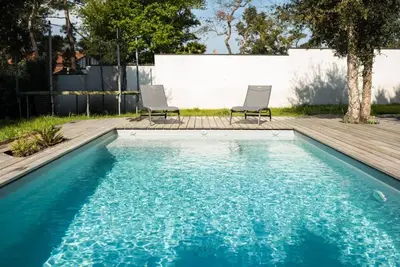 Piscine de l'établissement Villa piscine labenne océan ou située à proximité