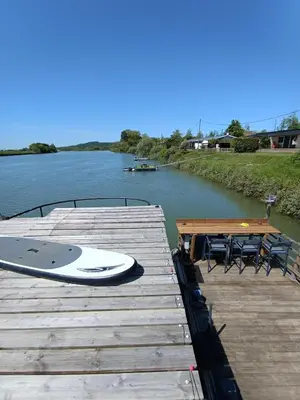 Paysage naturel près de le bateau