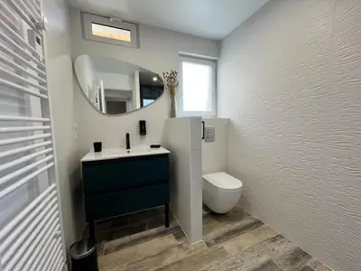 Salle de bains dans l'établissement Viva la Vida Kids friendly Refait à neuf 10p bourg