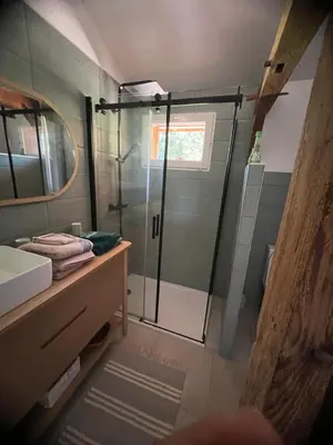 Salle de bains dans l'établissement Airial landais