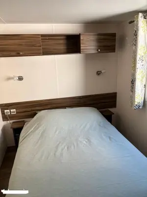 Un ou plusieurs lits dans un hébergement de l'établissement mobil home khelus