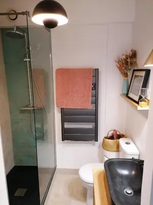 Salle de bains dans l'établissement Capiaa