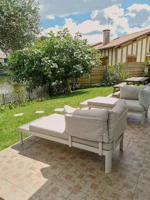 Jardin de l'établissement Landes House With Direct Lake Access In Soustons