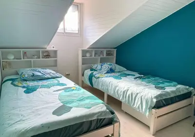 Un ou plusieurs lits dans un hébergement de l'établissement ESTIVALES 30- Maison mitoyenne pour 6 personnes