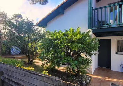 Jardin de l'établissement ESTIVALES 30- Maison mitoyenne pour 6 personnes
