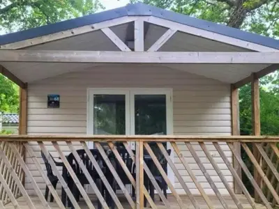 Balcon ou terrasse dans l'établissement Mobil-home 6 Pers, Terrasse - API-1-52-1626
