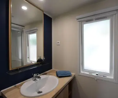 Salle de bains dans l'établissement Sous le Sen Yan des Tropiques