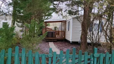 Jardin de l'établissement Mobil-home alex