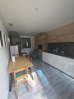 Cuisine ou kitchenette dans l'établissement Appartement proche Dune du Pilat